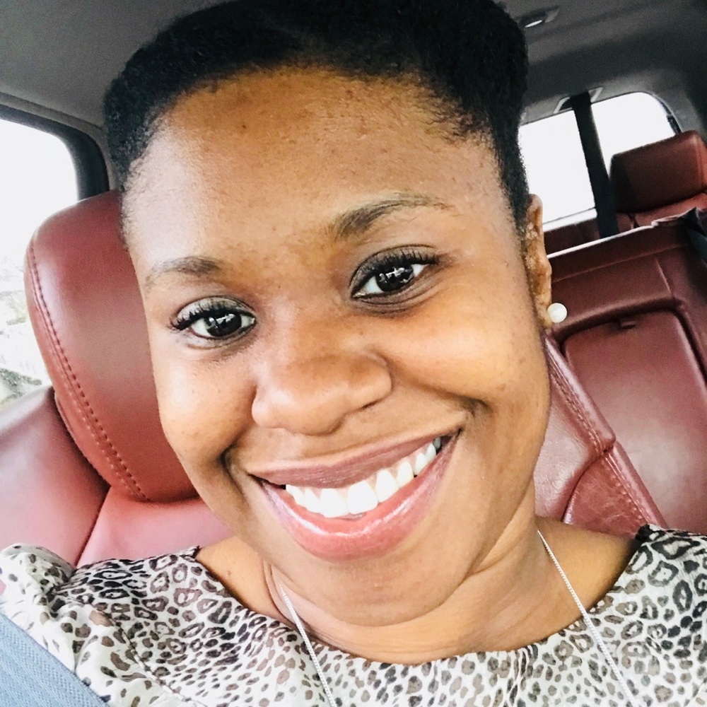 Meet your Posher, Valerie